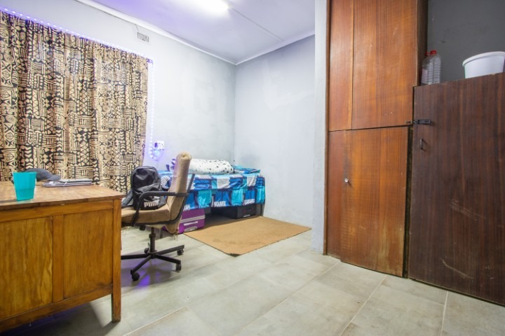 To Let 1 Bedroom Property for Rent in Die Bult North West